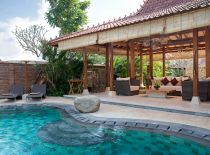 Villa Dea Amy, Poolside living room